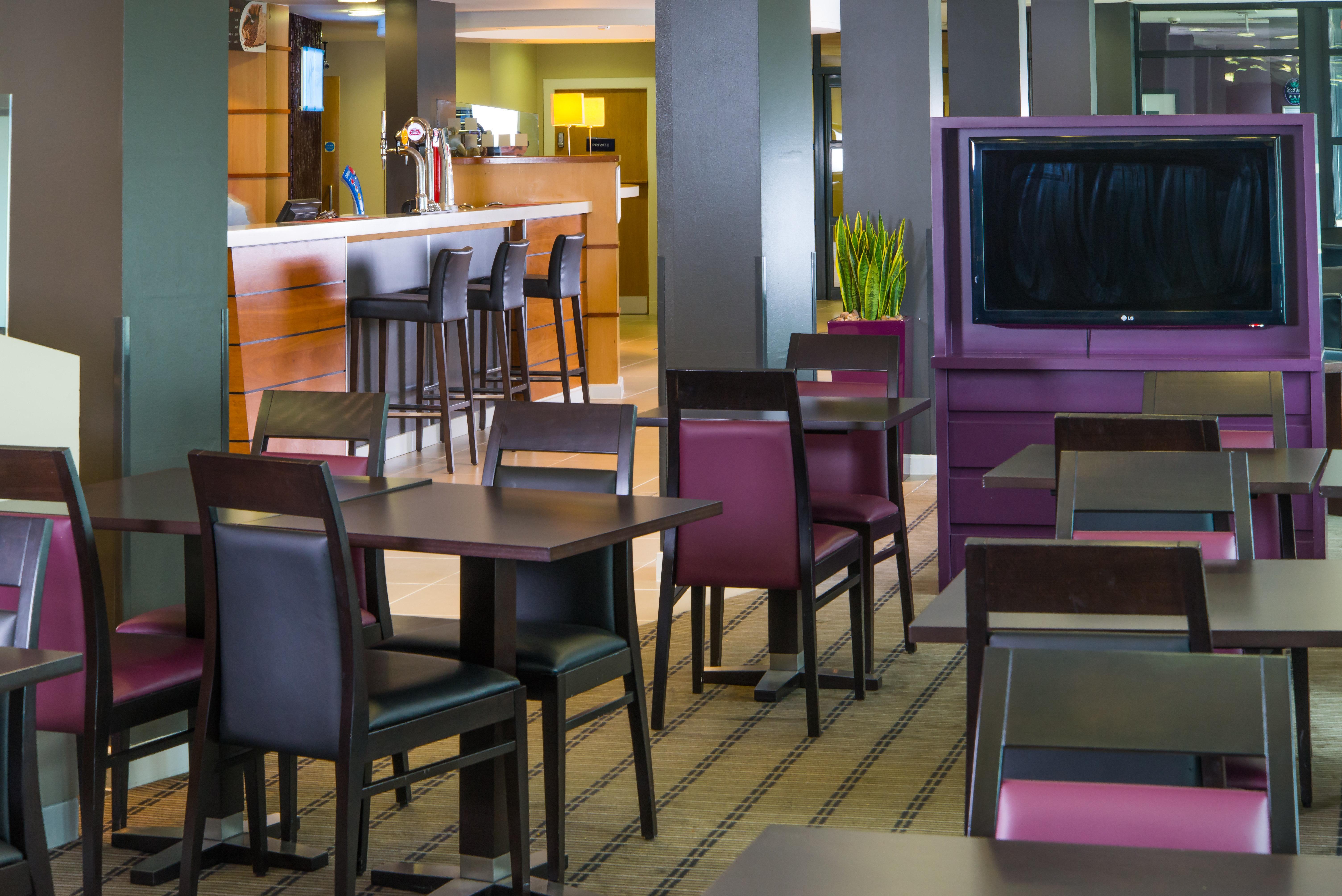 Holiday Inn Express - Glasgow - City Ctr Riverside By Ihg מראה חיצוני תמונה