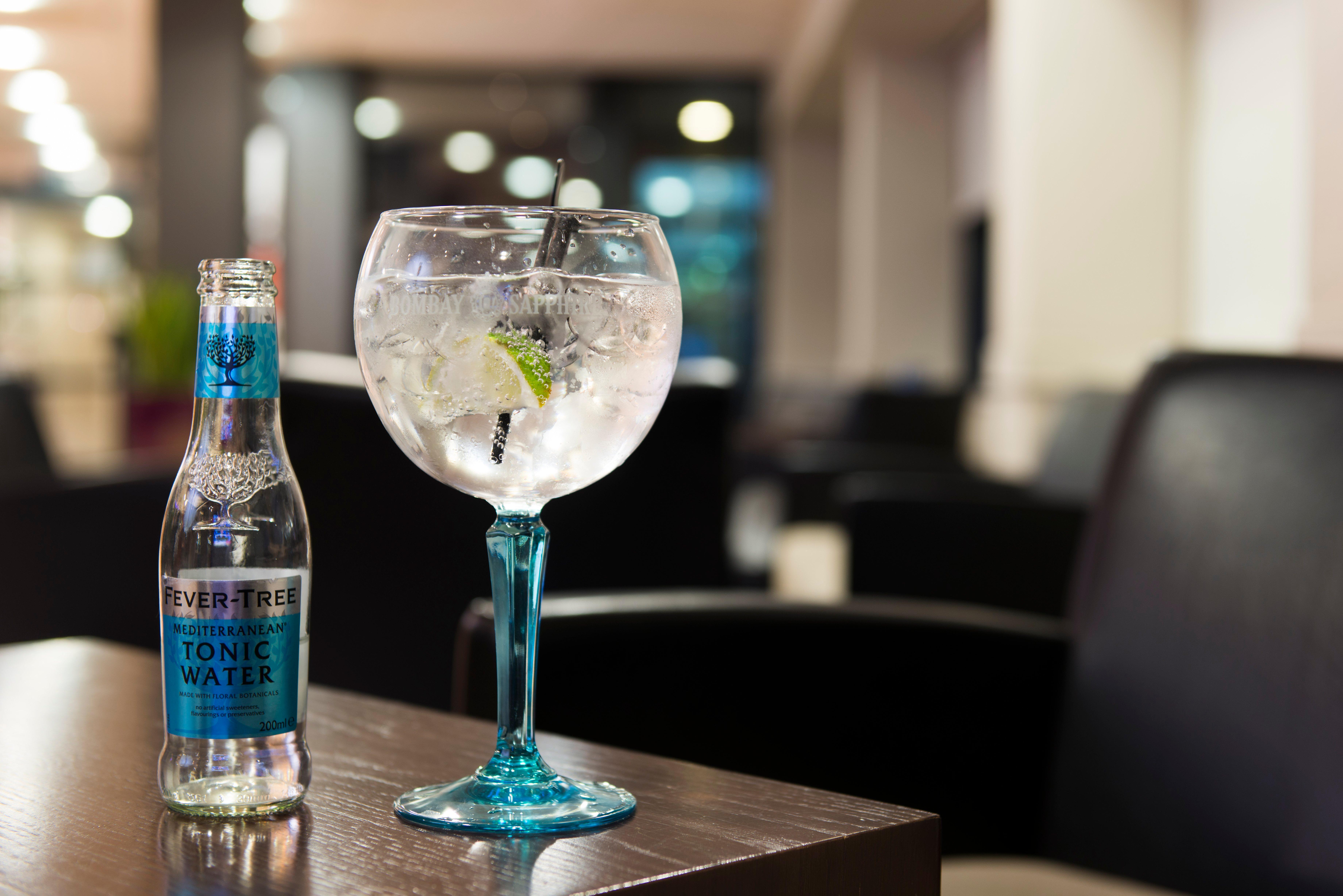 Holiday Inn Express - Glasgow - City Ctr Riverside By Ihg מראה חיצוני תמונה