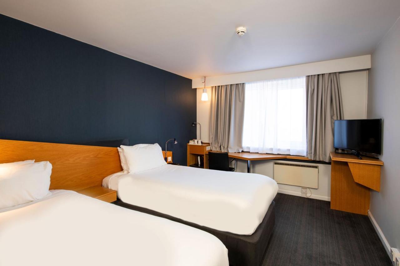 Holiday Inn Express - Glasgow - City Ctr Riverside By Ihg מראה חיצוני תמונה