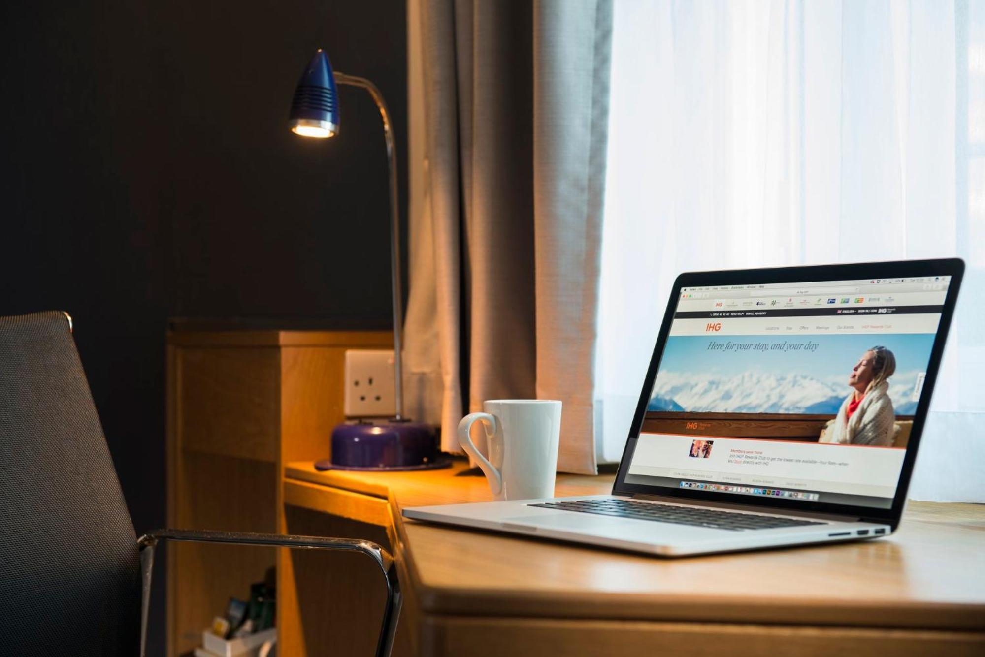Holiday Inn Express - Glasgow - City Ctr Riverside By Ihg מראה חיצוני תמונה