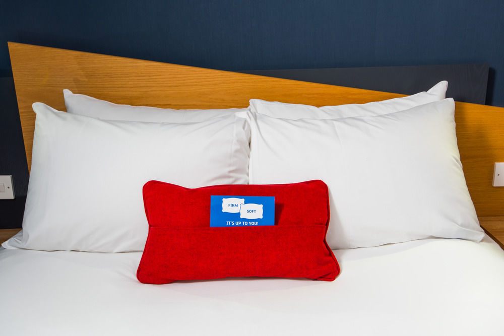 Holiday Inn Express - Glasgow - City Ctr Riverside By Ihg מראה חיצוני תמונה