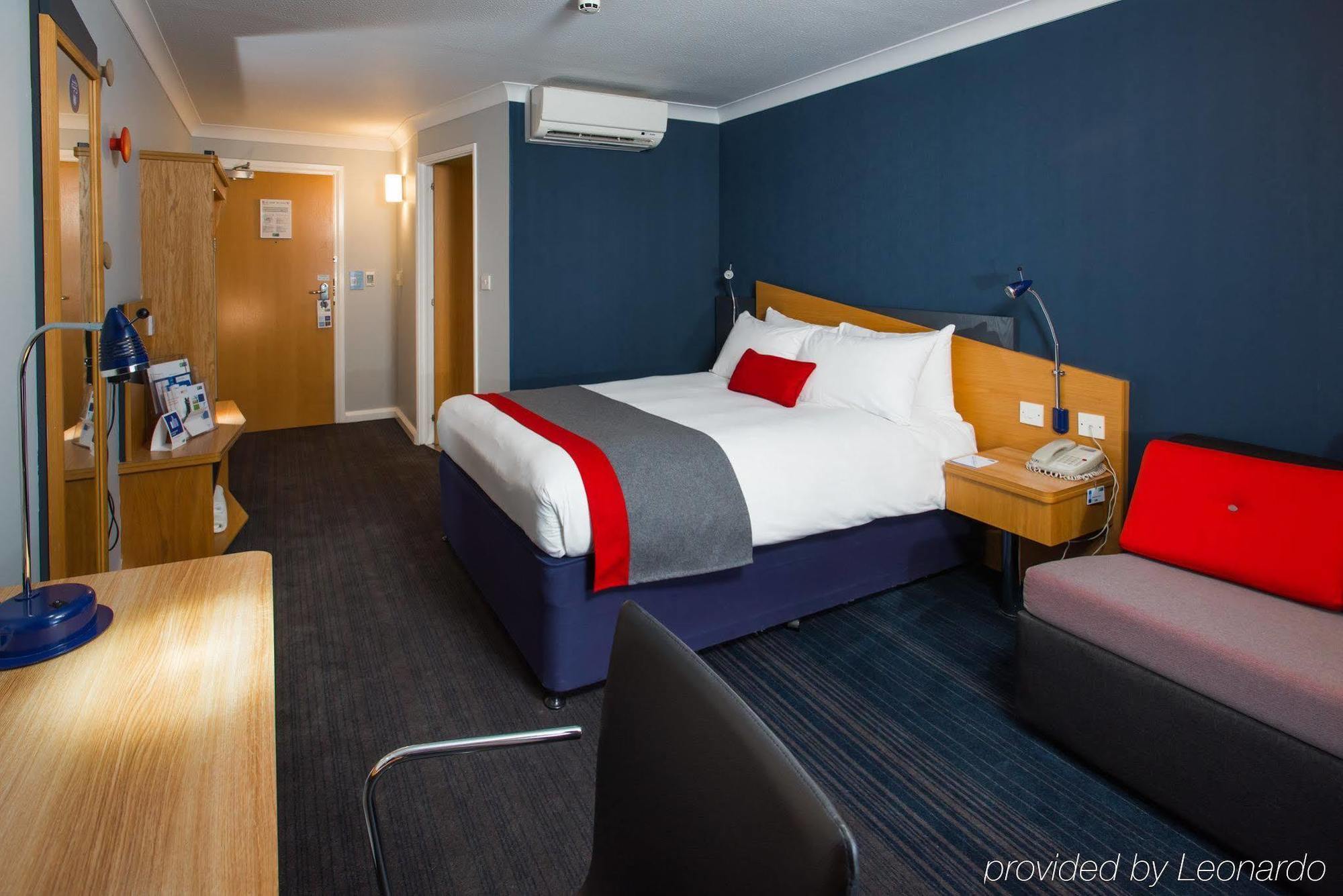 Holiday Inn Express - Glasgow - City Ctr Riverside By Ihg מראה חיצוני תמונה