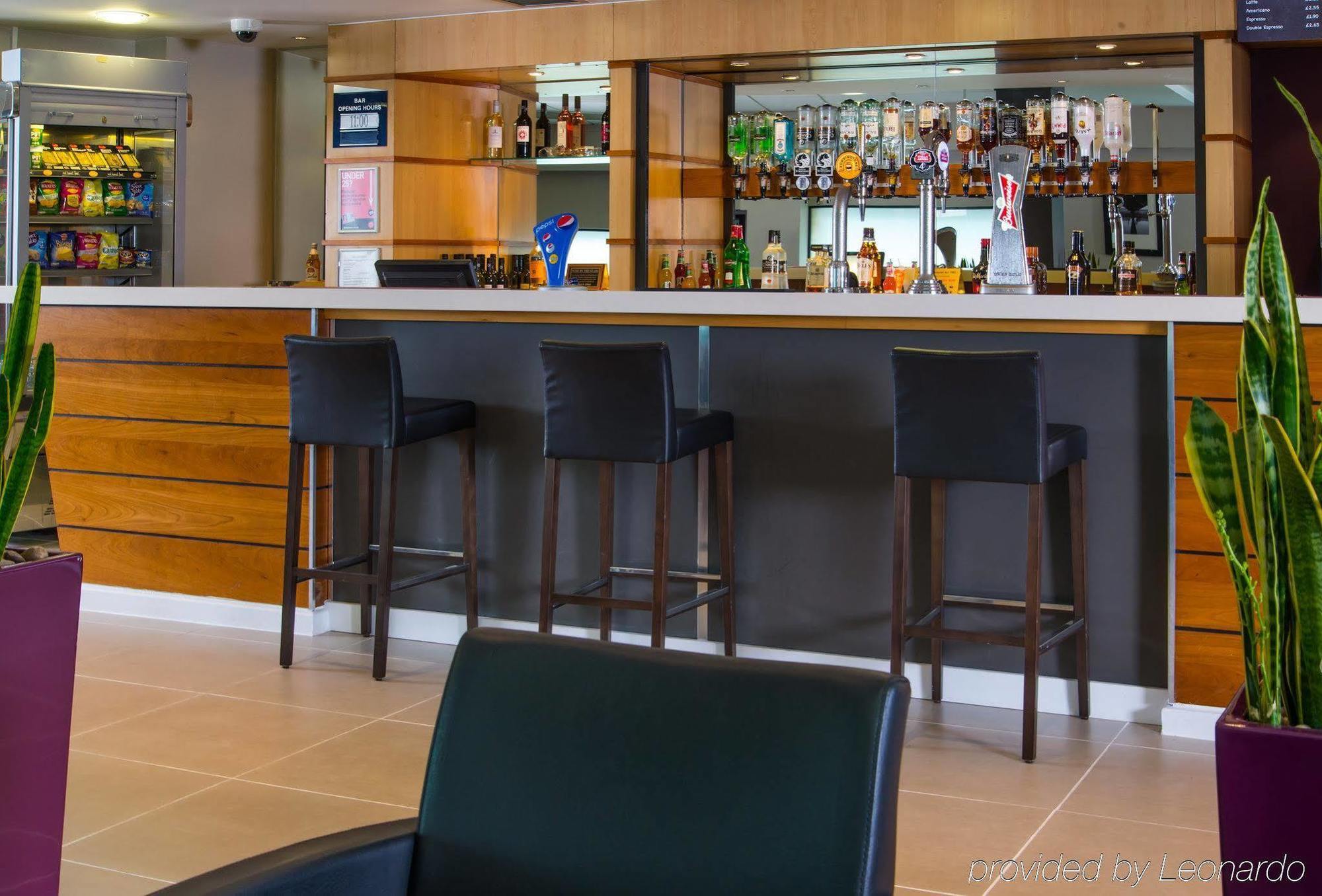Holiday Inn Express - Glasgow - City Ctr Riverside By Ihg מראה חיצוני תמונה